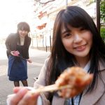 至近距離に彼女がいるのに耳元でコソコソ口説いてくるささやき誘惑中出し 枢木あおい - 4