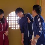 修学旅行先の夜こっそり彼氏と密会するつもりがムカつく担任にバレて朝まで説教ピストンされたワタシ…。 根尾あかり - 1