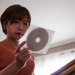 レ×プを誘う性欲ヤバすぎ人妻 マンネリSEXに飽きた妻は、他の男を誘惑して滅茶苦茶にヤラれたいドM変態願望を持っています。 紗倉まな - 10