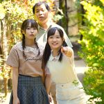 姪っ子たちとの温泉旅行で一緒に男湯入浴中、ちびっ子W尻挟み撃ちで10発イタズラ射精させられまくったボク 松本いちか 工藤ララ - 1