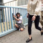 羞恥！野外腰砕け！激ヤバ・ビッグバンローターをマ○コに入れて潮吹きアクメデート！20りん 宮崎リン - 15