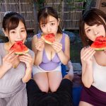 【VR】《領域展開/地面特化×天井特化》究極4P密着おっぱいサンドイッチセックス。ど田舎の夏はヤルことがなくて親戚お姉さんの爆乳おっぱいに吸い付いて前後左右に完全包囲で射精してもやめてもらえない絶頂射精な夏休み。辻井ほのか×小梅えな× 結城りの - 15