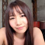 椅子にまたがった逆座り尻 - 4
