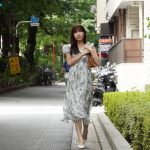 即勃たせてくれるアゲまん☆ 呼べば即舐め 絶倫フェラチオが～るふれんど。 口中出し9連発！！ 桜空もも - 1