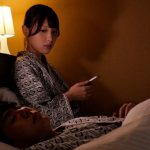 最近ナンパされた男と温泉旅行で独身最後の想い出にハメてみたら… 絶倫チ●ポがドストライクすぎて結婚後も友達のふりしてこっそり浮気中出し 白桃はな - 1