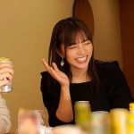 お酒飲みまくりで本性剥き出し!ドスケベ化!? 台本無し!ゴム無し!1泊2日!完全プライベートベロ酔い中出しお泊りハメ撮りデート4セックス! 根尾あかり - 2