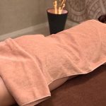 何コレ？！こんなの初めてっ！！媚薬がたっぷりしみ込んだ布が、第2の皮膚となって全身を覆う常識破りの快感エステ！！3 - 1