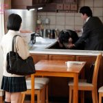 兄の引きこもり父の浮気母の精神崩壊壊れた家庭で兄と中出し近親相姦しています。 日向なつ - 1