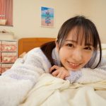 独身最後の夜に見たおもひで純愛ビデオレター いつもそばにいた友達以上恋人未満な幼馴染と想いをぶつけ合い中出ししまくった純愛映像。 弥生みづき - 1