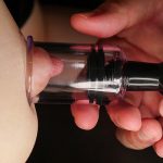 乳首コリコリ！滲み出る汗！中出しされて感度MAXのマ●コを追撃でかき回す！チクイキ絶頂汗だくセックス 朝日りん - 12