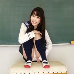 もっこり白綿パンに濡れ染みを作りながら誘惑するぷくまん美少女 - 1