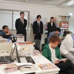 AV制作会社のADなら肉便器になっても当然だろww 無理矢理、性処理係任命!行列の出来る鬼中出し追撃プレス 月野江すい - 1