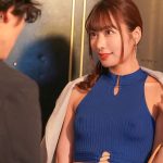 隣人ガチャSSR確定演出。隣に引っ越してきたのはノーブラ乳首ポッチの美乳お姉さん。 水川潤 - 1