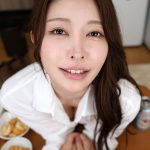 【VR】ボクのバイト先にいる美人妻は欲求不満。事あるごとに家を訪ねてきては舌をベロベロと絡みつかせ、濃密に求め合う唾液まみれのベロキス不倫 森日向子 - 5