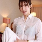 【VR】4K VR 出張先が記録的豪雨で先輩女子社員と相部屋…雨で濡れた先輩の体に理性を失い…一線を越えた夜 楓カレン - 2