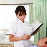 フェラチオしてくると噂の美人看護師 姫咲はな - 2