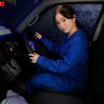 【VR】【8K】配送ドライバーNTR 欲求不満の人妻先輩と、仕事中に秘密のナマ中密会 月野かすみ - 5