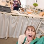 人手不足で悩む店長より偉いバイト様!辞めたいと言ってきた地味なバイトさんを引き止めたら...まさかのオヤジ好きの絶倫マ〇コで仕事中に何度も性欲処理させられた - 9
