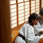 イチャラブしか勝たん！！職場に内緒で付き合ってる2人が今日だけはエロがっちゃう～混浴中出し温泉旅行～ 小那海あや - 1