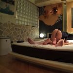 透明肌の物静かな地味っ娘快楽に負けて膣奥撃イキプレイ主張マッサージ新人研修隠し撮り - 1