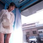 マジックミラー号ハードボイルド 街行く女子大生がハイレグの食い込みでチ〇コガード！ハイレグチンマン攻防チャレンジ！ 何度もモリマン クリ擦れでぬれぬれ羞恥！緩んだマ〇コにデカチン即挿入の罰ゲーム！！～リコちゃん編～ - 1