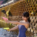 森林の恵みを感じ、豊かな自然に育まれた、汚れなき子は、実は濃厚おじさんとエッチがしたい！ 山梨県の過疎地で、お爺ちゃんと2人暮らしの女の子AVデビュー 柊みおり - 8