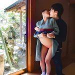 子作り目的でやってきた新婚旅行中の旦那さんをこっそり寝取り淫語で誘惑SEXしちゃう仲居さん 御園もも - 10