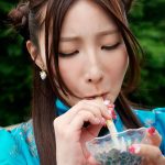 笑顔で喉越し感じたい。汁男優26人だしたて濃厚ザーメン啜り散らす。異常食ザー吸い込み娘 Nia - 9