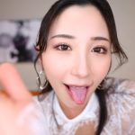 【VR】【8K】ずっとゼロ距離で美女に見つめ続けられながら手コキ&フェラチオで口内射精が止まらないVR - 10