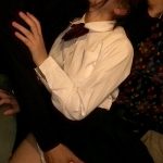 突然のベロキス手マンで乱暴に扱われるほどイッてしまうドM娘を夜行バスで無許可中出し2 - 16