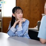 「クンニして欲しい!」×「クンニしたい!」彼氏が舐めてくれない学生バイト&奥さんがクンニさせてくれない店長のクンニで結ばれた不倫SEXはクンニが一番大事! 月城りり香 - 3
