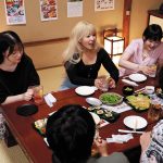 合コン数合わせ要員の陰キャ女子に居酒屋トイレで路上でめっちゃキスされ軽率にお持ち帰りしたら…一発ヤっても帰ってくれず勝手に同棲開始 デカパイズリと乳揺らしピストンで連日ザーメン抜き盗られ生活 丸最レア - 11