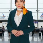 大手航空会社のキャビンアテンダントと童貞君が黒パンスト直穿き素股で超発情!?黒パンスト越しの童貞デカチン先っぽ3cm挿入!敏感なオマ○コの入り口をグリグリされて奥まで挿れて欲しくなっちゃったCAさんが生ズボッ筆おろし//優しくも腰振るガニ股騎乗位で連続仰け反り… - 2