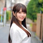 「卒業記念に残したいメモリアルヌードフォト」大学卒業間近の素人女子大生をナンパし、絶倫チ○ポ男と素肌密着撮影会で中出し検証!カチカチに反り返ったチ○ポがマ○コまで1cmに超接近して赤面発情!?そのまま中出し!!れい ひなの - 1