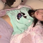 つきまとい 知らない人にはついていかないを守れなかった可愛い娘を盗撮つきまとい、窓の隙間から盗撮侵入し、電車でテイスティング後に連れ去り睡眠姦！孕ませ射精！美少女睡眠姦Special - 17