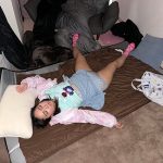 つきまとい 知らない人にはついていかないを守れなかった可愛い娘を盗撮つきまとい、窓の隙間から盗撮侵入し、電車でテイスティング後に連れ去り睡眠姦！孕ませ射精！美少女睡眠姦Special - 5