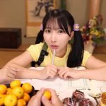【VR】【8K】7の段は苦手だけど乳首いじりは100点満点な妹とこたつの中で常に密着生ハメピストン!!由良かな - 3