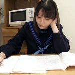 結婚が決まり家から出て行く事になったお姉ちゃんと二人きりで過ごす最後の日、僕は彼女に何度も何度もぶっかけよう…と思いきや実は義父もお姉ちゃんとヤリまくっていた事が判明し姉穴争奪戦に! 静河 - 13