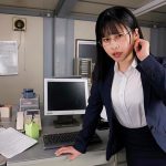 【VR】【8K】「私のマ×コ見てえぇぇぇ！！」堅物女上司の本性は、淫語絶叫する淫乱痴女 尊厳ゼロ・威厳ゼロのド下品性交 優梨まいな - 4