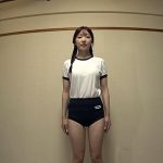 神乃るな ムチムチ美尻 神ブルマ 美少女やぽっちゃり娘らにピチピチブルマ＆体操着を着せ、ハミパン、ムレムレワレメを毛穴まで見えるほどの超ドアップ接写！さらに尻コキ、着衣お漏らし放尿やブルマぶっかけ等ブルマ好きに送る完全着衣フェチAV - 1