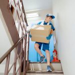 引越屋NTR ガテン系筋肉男だけの職場にただ一人の新婚アラフォー妻、若い絶倫チ○ポとの汗だくSEXにハマり肉オナホに堕ちる 本田瞳 - 2