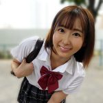 LOCK-ON@ひな 「オジさんのイくとこ見せて」男がイく姿を見るのが好きな小悪魔J系がチ●ポ狩り無限射精 由衣陽菜 - 1