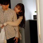 入籍直前の元セフレに3年ぶりに再会したら見た目はキュートに、性欲は更に強い女になっていたので…コンドーム使い果たして永遠SEXしまくった。 三田真鈴 - 1