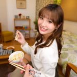 【VR】【8K】会社で人気の美人後輩OLに誘惑され、彼女の事も忘れるくらい何度も精子を搾り取られた僕。佐藤愛瑠 - 5