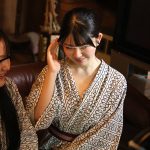 温泉旅館で見つけた巨乳女を熟練指マンでイカセ回して串刺ししてやった元ヤリサー絶倫ジジイ達のゲス宴会2 - 3