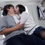 【4K】童貞は幼なじみに奪われました…初めて彼女のできた童貞のボクのためセックスの練習相手になってくれた色白巨乳で世話好きな幼なじみ 糸井瑠花 - 4
