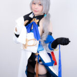 SSRいいなりご奉仕系超絶美少女ちっぱいレイヤーさんの生バイト 水瀬りた - 1