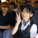 元バスガイド村上悠華の48時間セクハラOKファン感謝バスツアー 憧れAV女優の美顔・柔乳・近い距離感にシロウト男子大暴走！ザーメン22発も受け止める大乱交祭り - 1