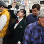 完全着衣内アングル!先端が自在に動くファイバースコープで敏感な乳首を責められ恥ずかしがりながらも感じてしまうちっぱい美少女2 感じすぎて泣き顔美少女 幾野まち - 2