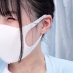 現役看護師がお口のみで包茎皮むき治療に挑戦!皮に包まれた勃起チ〇ポがねっとり舌技でズル剥け!産まれて初めて出てきた亀頭の先から無許可射精がドピュドピュ止まらない!!撮って出し!マジックミラー号~ほのか編~ - 1